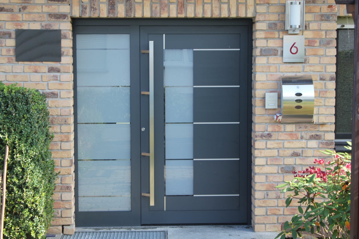 Köster Alu Haustür mit Seitenteil